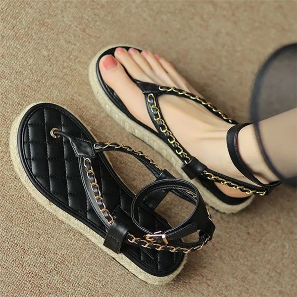 Sandalen Frauen Objektträger Damenfresser Pantoffeln Luxus Designer Schuhe Flachferse Echte Leder Lady Paris Sommer Beachpumpen