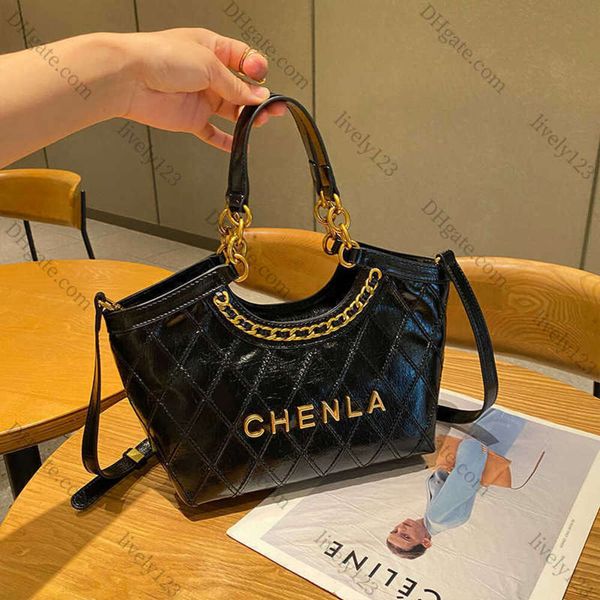 2024 Hochwertige weiche Ledertasche 2023 Neue Mode vielseitige leichte Luxus ein Schulter -Crossbody Tragbarer Pendeltasche Trend Großhandel Handtaschen 30 Dollar 10A10