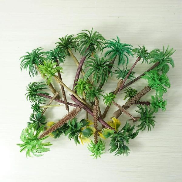 Figurine decorative da 30 pezzi di alberi mista modello di palma di cocco albero fai -da -te parco pluviale ferrovia di decorazione di decorazioni paesaggi