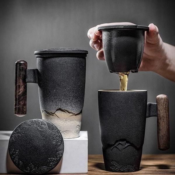 Tassen Luxus Retro Tea Tasse Keramik Becher Großkapazität Bürofilter Schwarzes Wasser mit Cover Holzgriff Tassen Geschenkideen Box249Q