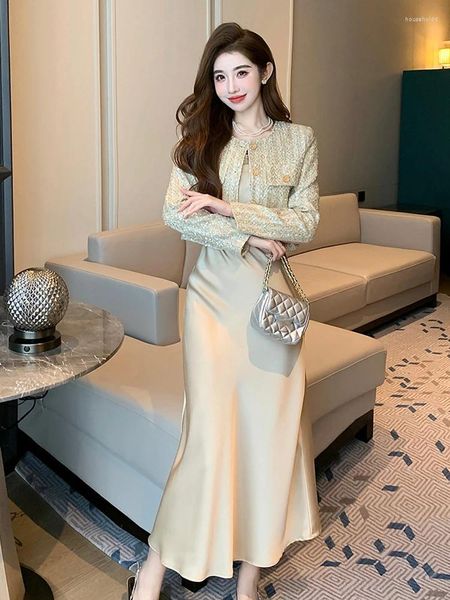 Arbeitskleider Fashion Ladies Vintage 2 Stück Outfits Frauen Kleidung elegante Bürodame Gold Jacke Mantel und sexy Gurt Slim Kleid Set Anzüge