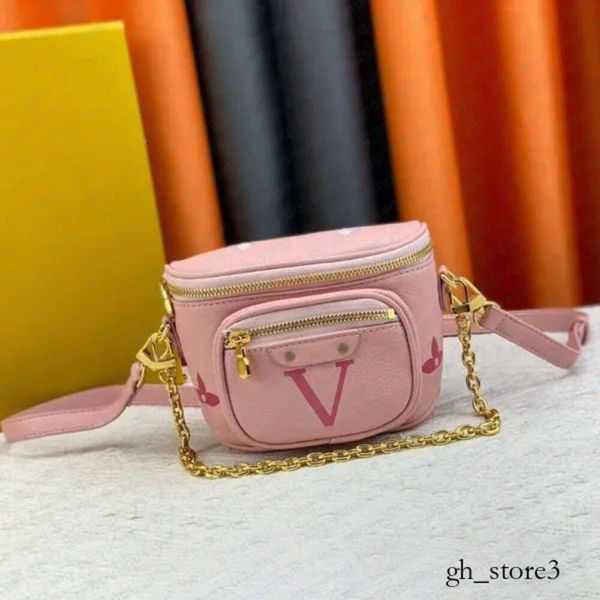 M82335 Mini Bumbag Kemer Göğüs Çantası Luxurys Yaz Kadın Tote Çanta Debriyaj Bel Çantası Fanny Pack Pembe Tasarımcı Pochette Crossbody Deri Omuz Çantaları 895