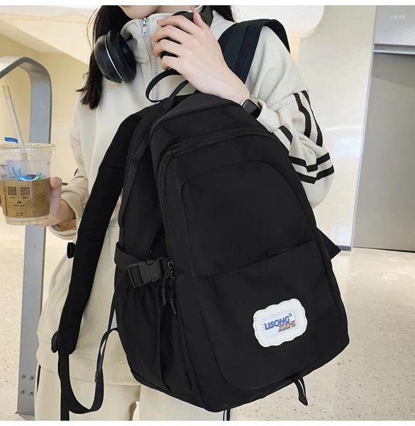 Backpack Fashion Women Wake Bianco e nero 2024 Borse per la scuola maschi