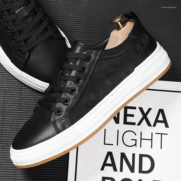 Sapatos casuais masculam couro Oxford Autumn Trend Flats Diário Viagem Skateboard Youth mais recente tênis branco preto