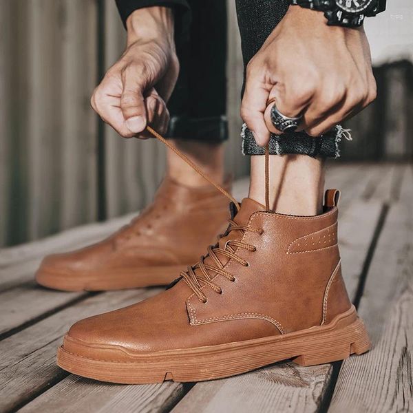 Lässige Schuhe Leder Männer Schnüren Luxusdesigner Herren Outdoor Fashion Tenis Maskulino Zapatos de Hombre