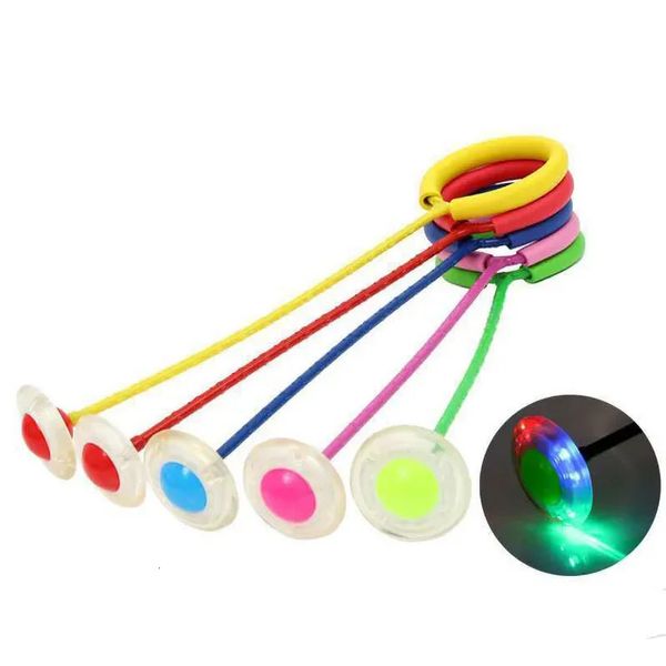 Flash Jumping Foot Force Ball Kids Outdoor Fun Sport Toy LED Kinder Springing Force Reaktionstraining Ball Kinder-Eltern-Spiele 240418