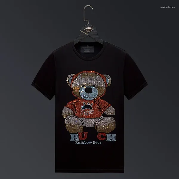 Erkek Tişörtleri 2024 Rhinestones Bear Cartoon Erkek Giysileri Moda Sokak Giyim O Boyun Kısa Kollu İnce T-Shirt Camisa Maskulina