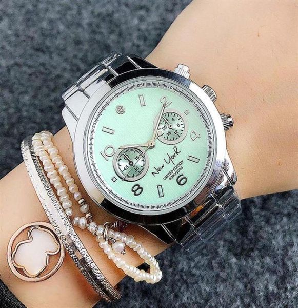 Brand Fashion Women039s Girl 2 Dials New York Style Steel Metal Band Quartz Orologio da polso M6112272E4499387