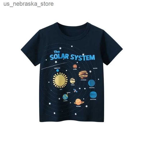 T-Shirts 2024 Sommer Neues koreanisches Kinderkinder Kurzarm T-Shirt Jungen Kleidung Solarsystem Druck Baumwoll Top T-Shirt Kinder Outfit Dropship Q240418