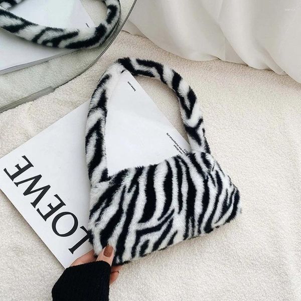 Omuz çantaları kış vintage zebra desen altı çanta dişi peluş peluş sonbahar çanta yumuşak sıcak kürk çanta Lady Sac A Main