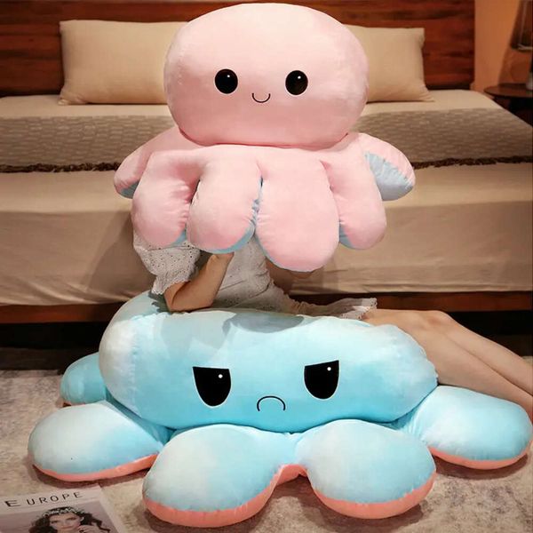 Custom weiche Spielzeuggefüllte Tiere Spielzeug süße Cartoon Doll Flip Reversible Octopus Plüschbettkissen Kissen