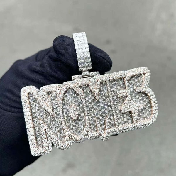 Gioielli hip hop personalizzati solidi sterling sier maschi di ghiaccio taglio smeraldo vvs ciondolo lettera moissanite