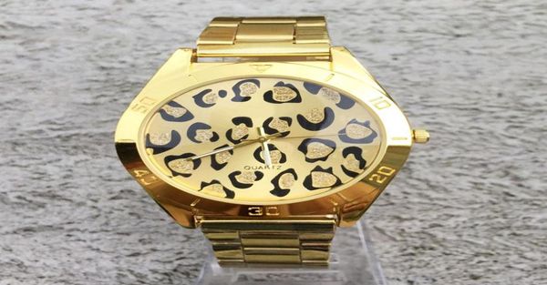 Marca de moda homens homens unissex leopard estilo ouro aço de aço metal banda de quartzo assistir logotipo completo c116240797