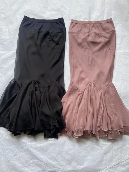 Vestidos de trabalho Ternos femininos de alta qualidade feminino blush rosa tops com conjuntos de saia midi para luxo 2024 Summer GDNZ 4.08