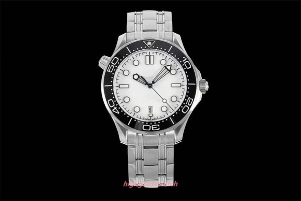 2024 BLS Factory Mens relógio importado 316L Diâmetro de aço inoxidável de 42 mm Sapphire Glass Watch espelho Fluorine Rubber Watch Band 8800 Movimento integrado