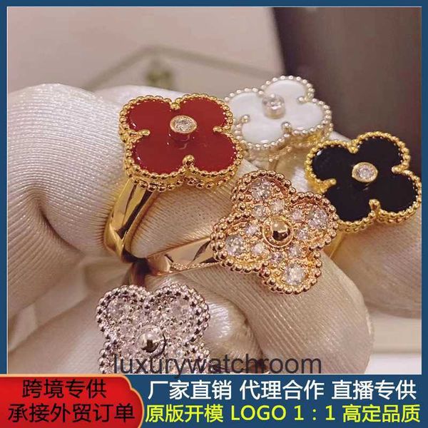 High -End -Schmuckringe für Vancleff Frauen Trendy gegen Golden Fan Lucky Four Blattring Ring weibliche schöne natürliche weiße Fritillaria Red Chalcedon Full Diamond Ring