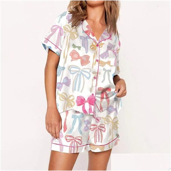 Pijama de cetim para dormir feminino Conjunto feminino Y2K Roupas gráfico de lapela Botão de lapido para baixo de mangas curtas Tops Adicionar shorts 2000s Loungewe dhad5