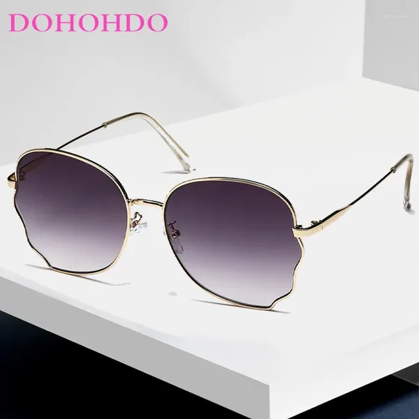 Sonnenbrille Dohohdo Trendy großer Rahmen Schmetterling Frauen 2024 Männer Luxus Sonnenbrillen Gradient Metall UV400 Eyewear Beach Töne