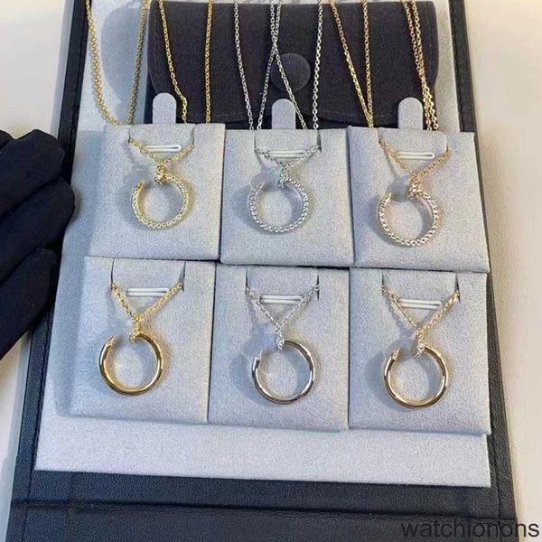 Colar de luxo de alta qualidade Kajia versão preto feminino puro prata 18k com diamante full Diamond Smooth Chain V Gold CNC