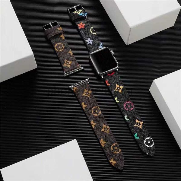 Fashion Top Designer Watchband Cinghies for Apple Watch Band 42mm Disegni di lusso in pelle Watchbands Iwatch 9 8 Ultra 7 6 4 5 SE Bands