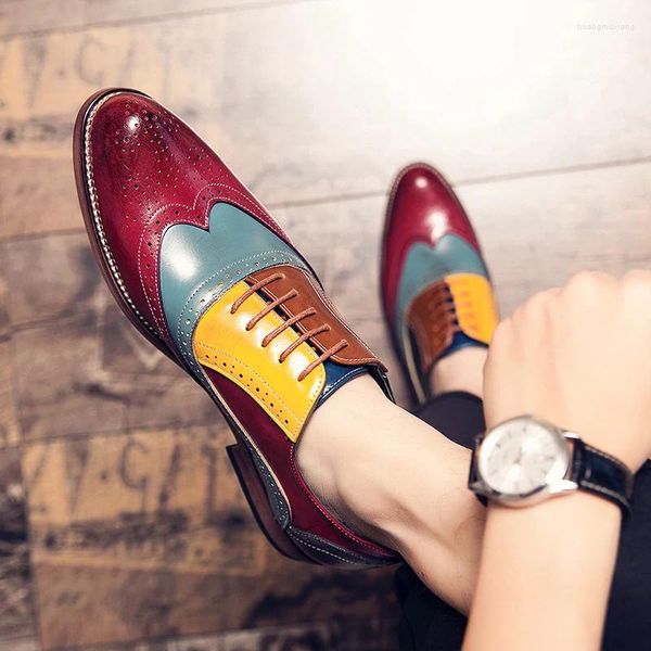 Sıradan ayakkabılar yüksek kaliteli somunlar parti elbise adam düğün moda tasarımcısı el yapımı iş erkekleri retro brogue oxford