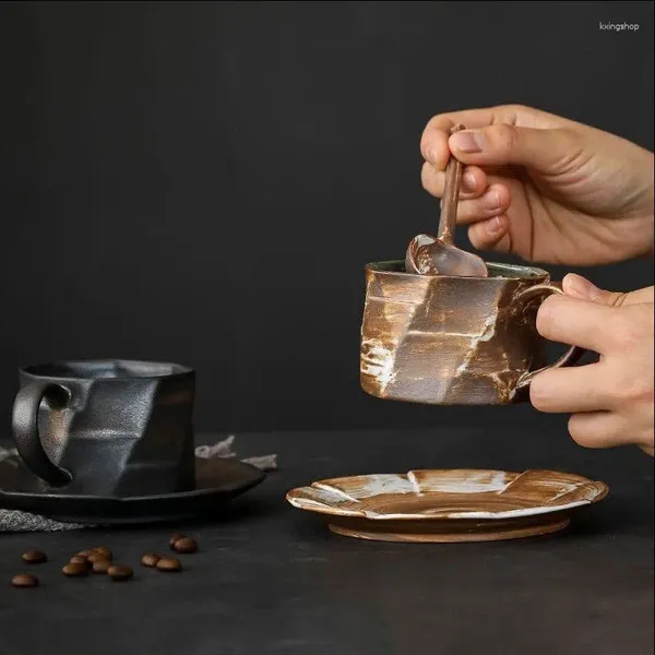 Tassen Retro Keramiköder Wechseln Sie glaze dekorative Desktop -Kaffeetassen kreatives Wohnzimmer Frühstück Milk Tasse Haus Dekoration