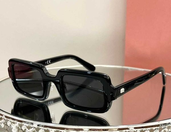 Neuer Designer Advanced Sense Small Frame Plate Mode Sonnenbrille weiblich 09x kleines rotes Buch Hot Push M Home UV Sonnenbrille