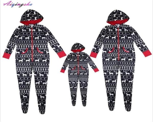 Aile Noel Pijamalar Baba ve Oğul Eşleşen Kıyafetler Çift Noel PJS Geyik Anne ve Kızı Giysileri Bebek Rompers LJ20118422030