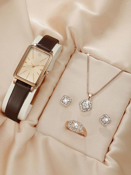 Armbanduhren 5pcs Set Women Geschenkbox Uhr Ring Halskette Ohrring Strass Fashion Armbanduhr Casual Ladies Uhren Uhr Montre Femme