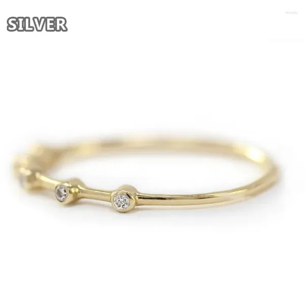 Clusterringe 925 Anillos Silber 14K Gold Fünf kleine Diamantlünder Ringschmuck Frauen Großhandel Lose