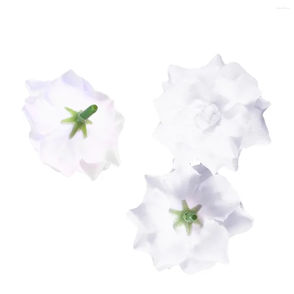 Flores decorativas 50pcs Seda Rose Flower Heads para o enfeite de roupas (branco)