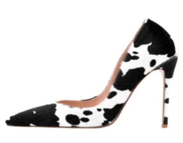 2022 Spring Autumn Autumn Novos sapatos estiletto Sexy High Heels Novel Cow Padrão de vaca Fashion Print Shoes Chemical Fiber Women039s Pu6186118