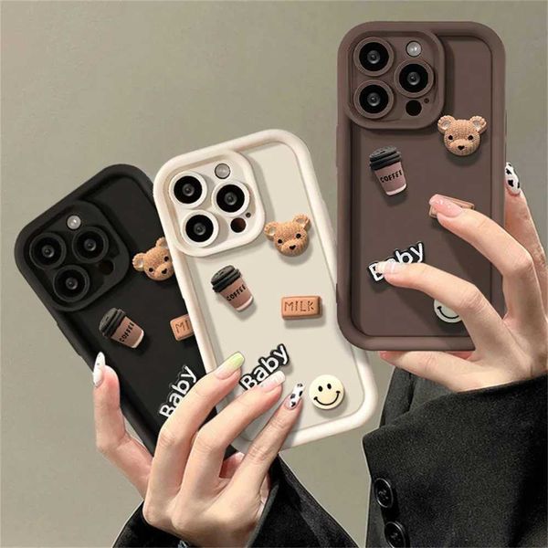 Casos de telefone celular Carinha coreana de telefone de urso de capa de capa de café coreano para iPhone 15 14 13 12 11 Pro Max x Xr Soild Color Silicone à prova de choques macia J240418