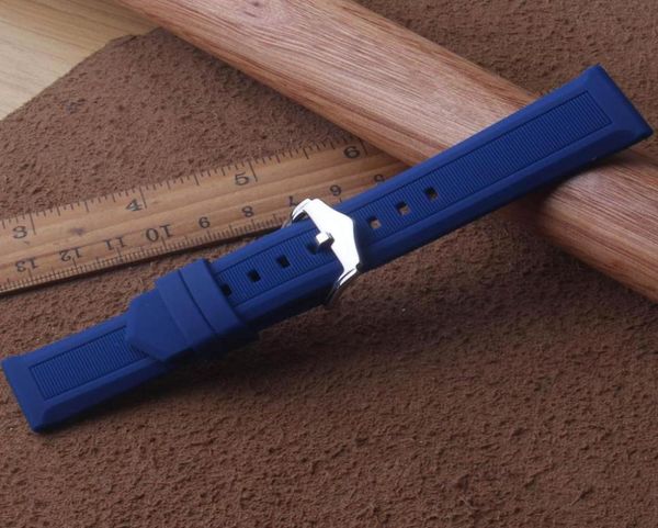 Синие силиконовые резиновые часовые ленты высококачественные часы -ремни 18 мм 20 мм 22 мм 24 мм 28 мм 28 мм для спортивных часов.