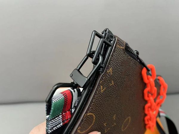 24ss Erkekler Lüks Tasarımcı Döngü 3'ü 1 arada el çantası Erkek Omuz Çantası Zinciri Crossbody Çanta Küçük para çantası kullanılabilir Sepa QGOH