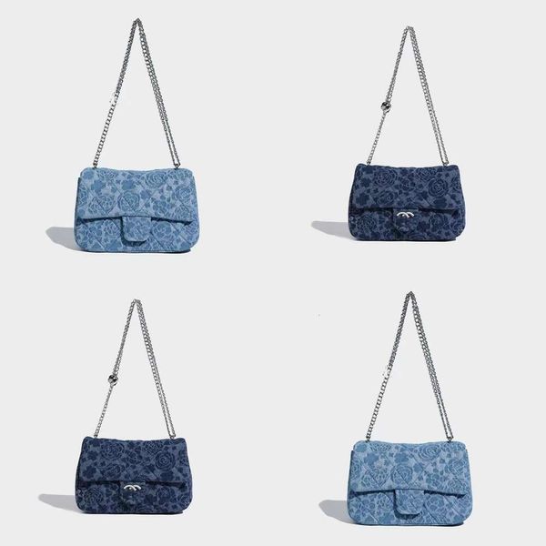Новая дизайнерская джинсовая сумка на плече сумка для сумки мини-флип-сумочка розовая голубая джинсовая ткань в форме сердца регулируемая серебряная цепь плеч