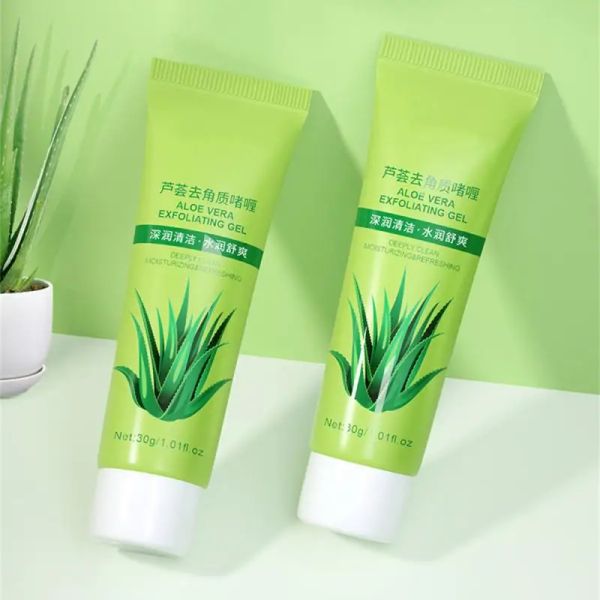 Detergenti 30/50 g aloe vera gel esfoliante esfoliante che idrata l'estratto di aloe pulizia del corpo Scrub gel purificare pori liscio tenera cura della pelle