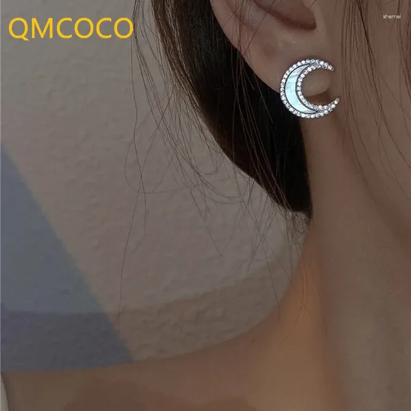 Brincos de garanhão qmcoco cor prata cor de casca simples lua de zircão ouvido mulher moda elegância