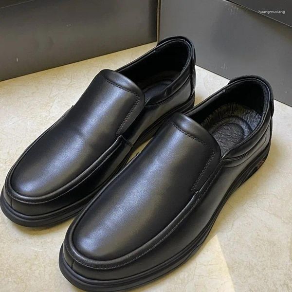 Sapatos casuais 2024 Man Slip On Handmade Men Men Genuine Leather Lazy for Mens Fashion Drive