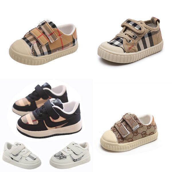 Bebek Tasarımcı Ayakkabı Moda Sneaker Çocuklar Bebek Yumuşak Bez Alt Beş Boy Kız Klasik Damalı Yürümenli Toddler Ayakkabı