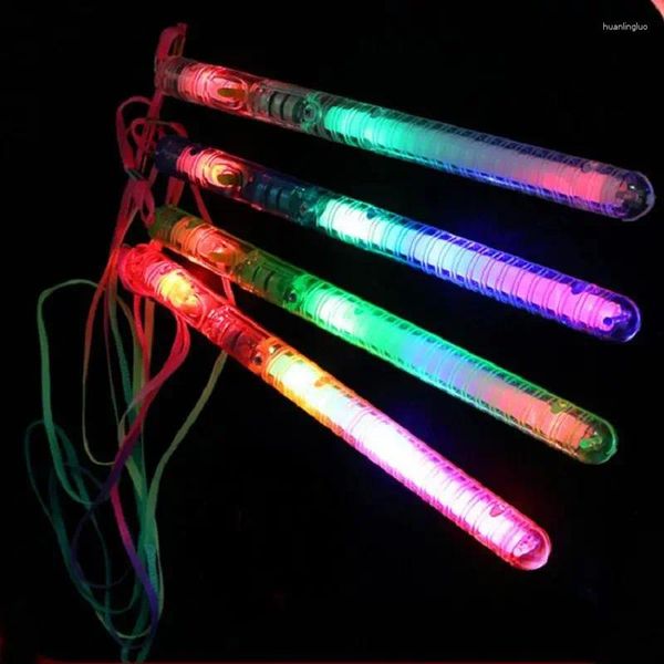 Parti Dekorasyonu Renkli Yanıp Sönen Değnek LED Glow Light Up Stick Yanıp sönen Konser Noel Arzını Uyar