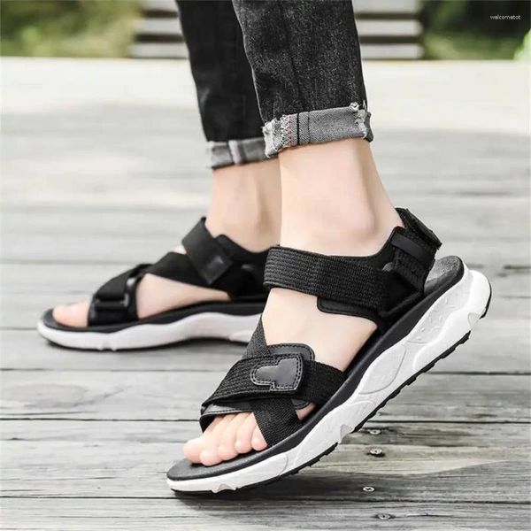Sandali 38-44 pantofole di colore deserto camminano per le scarpe maschili da uomo delle scarpe da uomo con sneaker da uomo sport dalla Cina