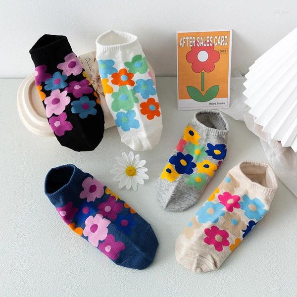 Frauen Socken 5 Paare Baumwollblumendruck süße Kawaii Street süßer Stil Harajuku Low Tube Damen Kurzer Knöchelpack Mädchen