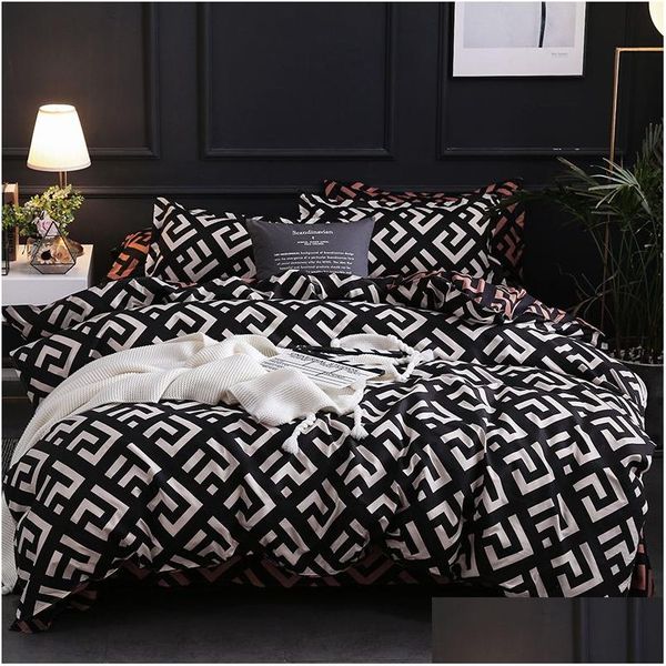 Bedding Sets Luxury Black Set Queen King Single FL Tamanho Poliéster Linho de linho de linho ER Planco de pássaro moderno com entrega de fronhas DROW DHSKO