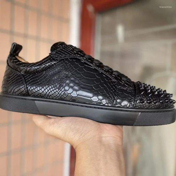 Sapatos casuais designers de luxo masculino Sneakers Snake PatternClub Black Flat Womens Party