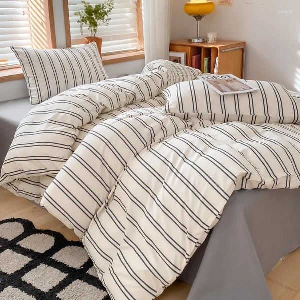 Yatak takımları moda yorgan kapak seti yatak sayfası yastık kılıfı pamuklu yatak örtüsü keten nordic klasik ev tekstil yumuşak nefes alabilir