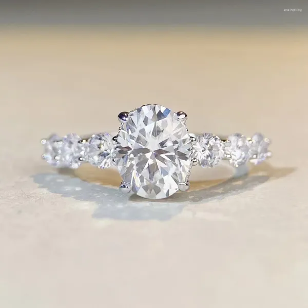 Cluster Rings 2ct Oval Cut Moissanite Wedding для женщин роскошная ювелирная лаборатория Diamond Band S925 Серебряное серебро PT950