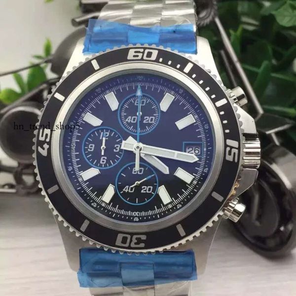 Старое совершенно новое прибытие Quartz Chronograph Mens Mens Wristwatch Superocean A17384 Черный циферблат.