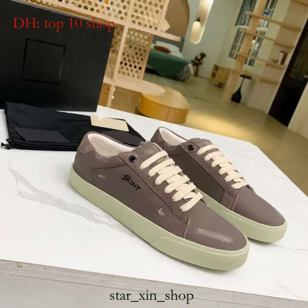 Common Project Brand Luxury Pop Design Men Casual Shoes Women White Sneaker Low Leather Sneakers Black Coemers Trainer 2320 Commons Project