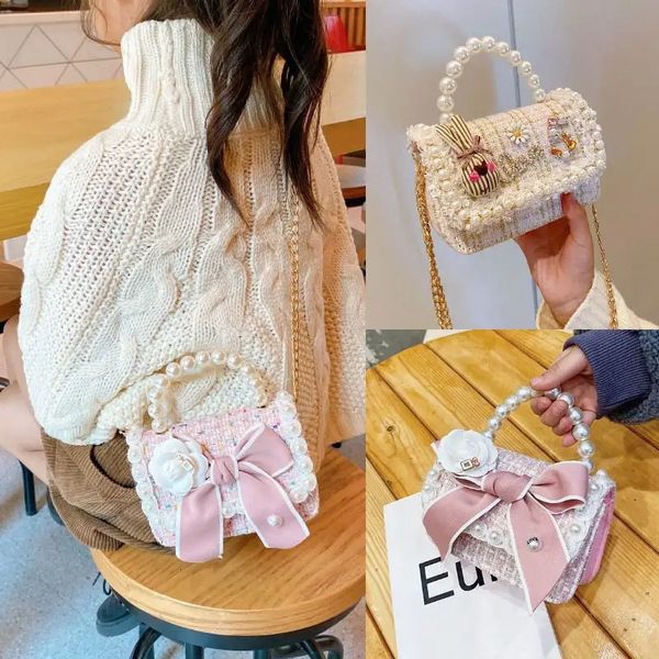 Girls Crossbody Bag Flower Pearl Borse Bow-Knot Rabbit Office Tasca Pocca Pulsa Kids Kids Princess Messenger Birthday Regalo 240418